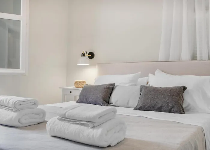 Historical Charm * Lefkada City