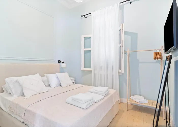 Historical Charm * Lefkada City