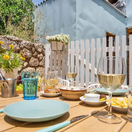 Historical Charm * Lefkada City